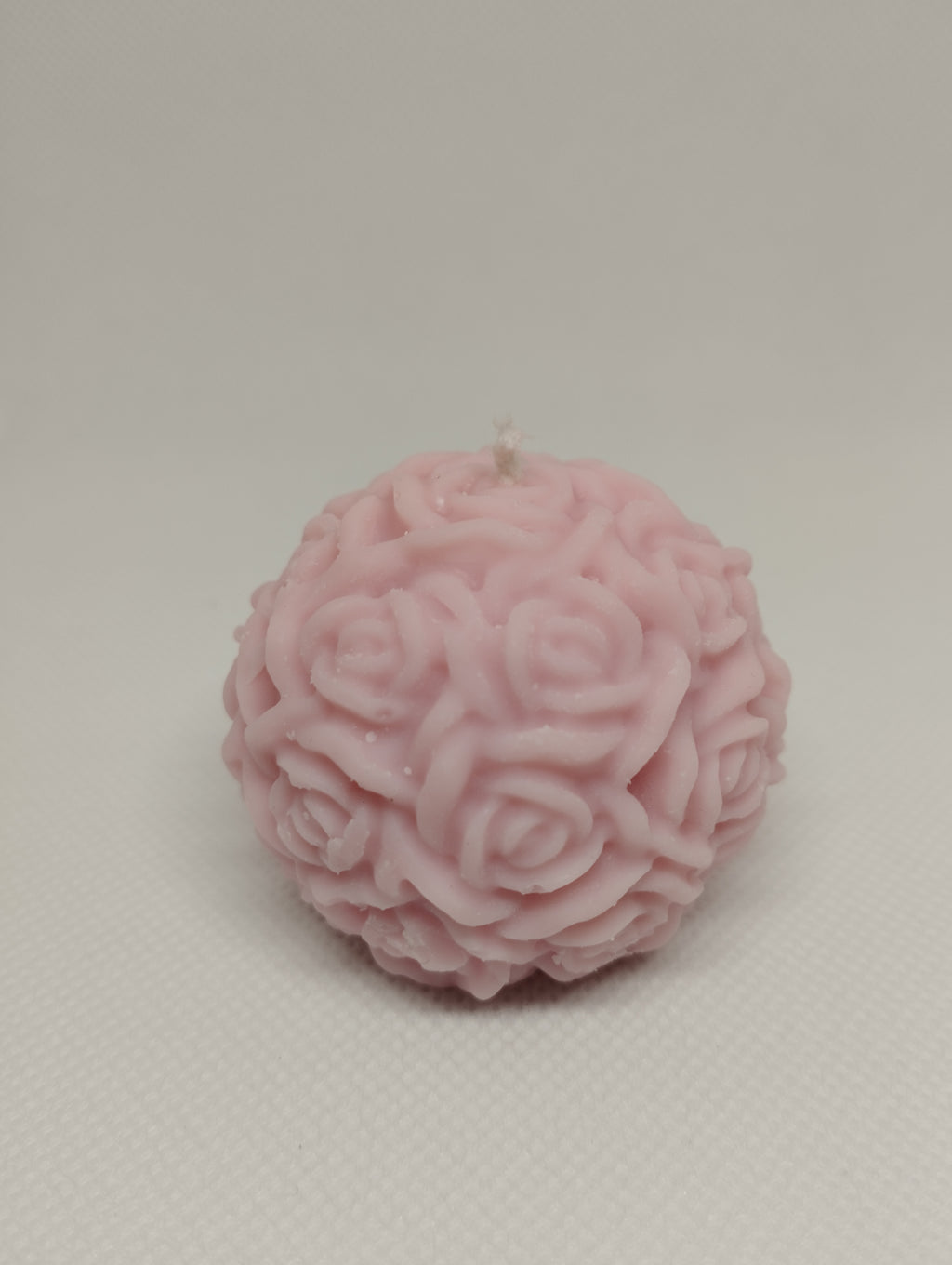 PETITE BOULE DE ROSES