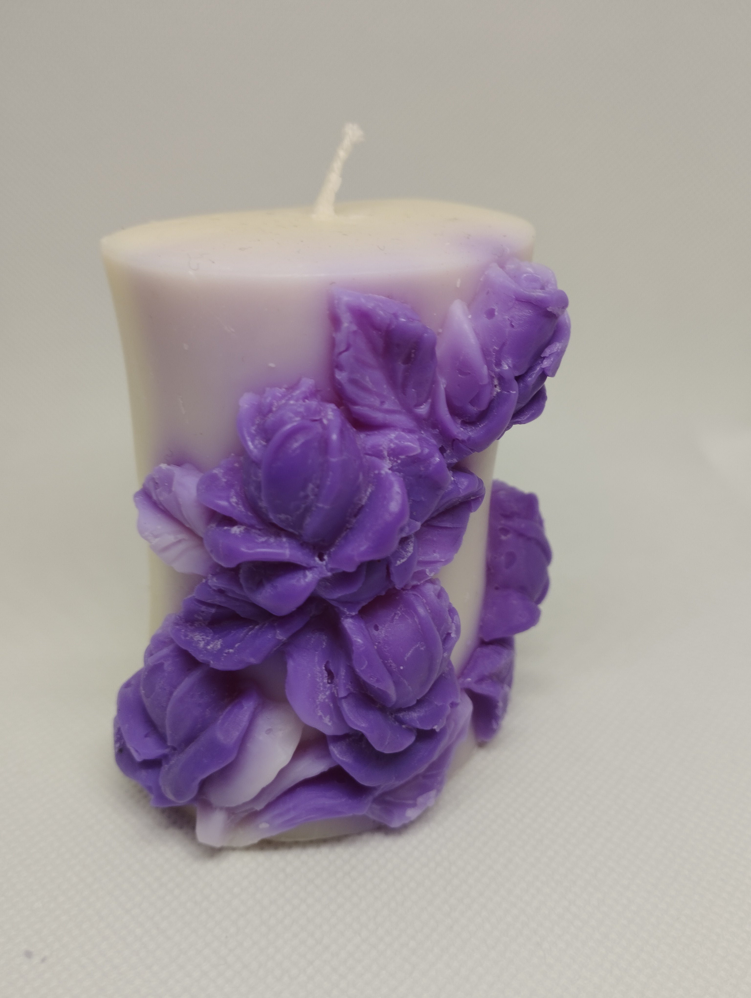 CYLINDRE AVEC FLEURS