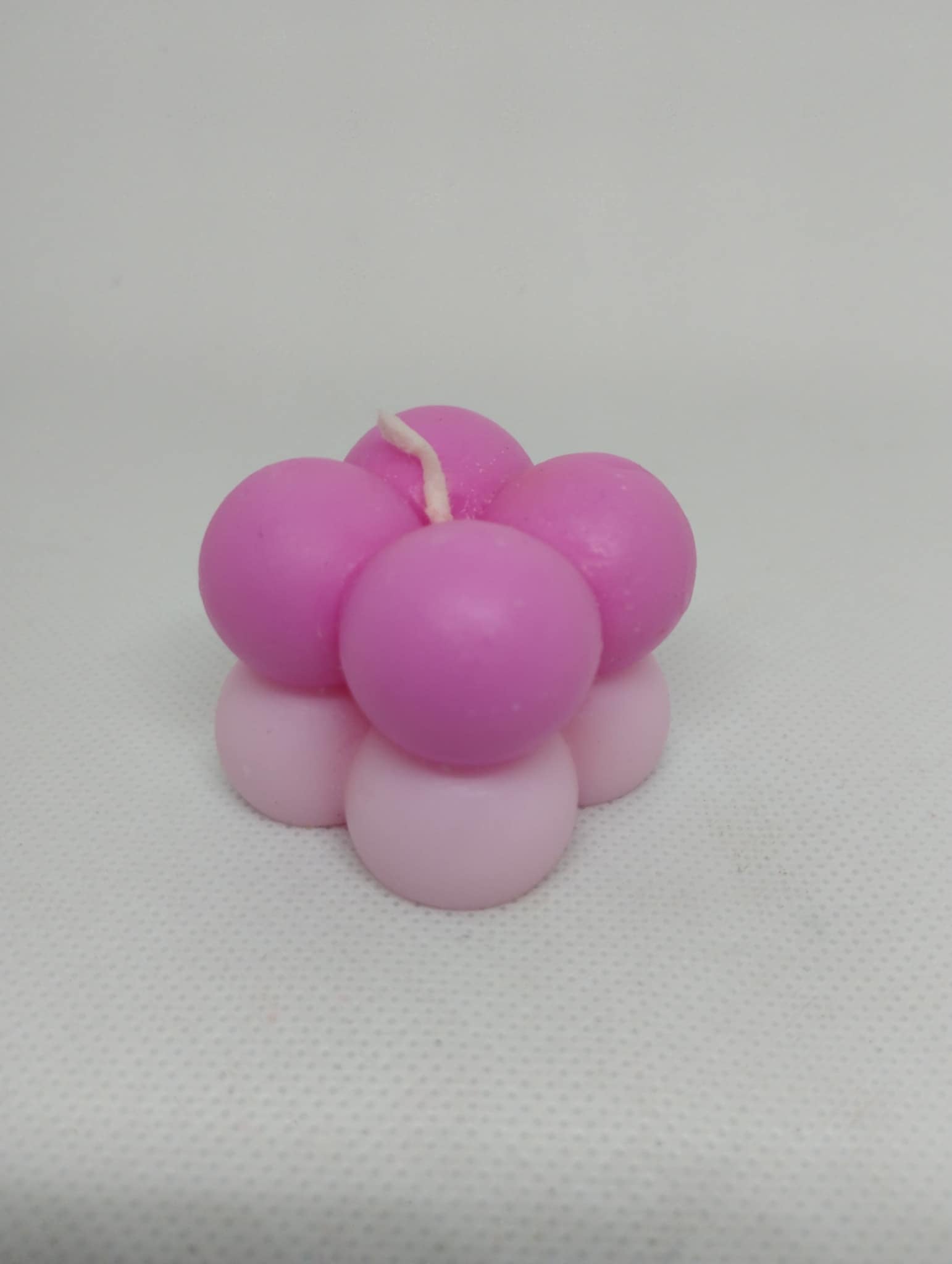 4 PETITES BOULES