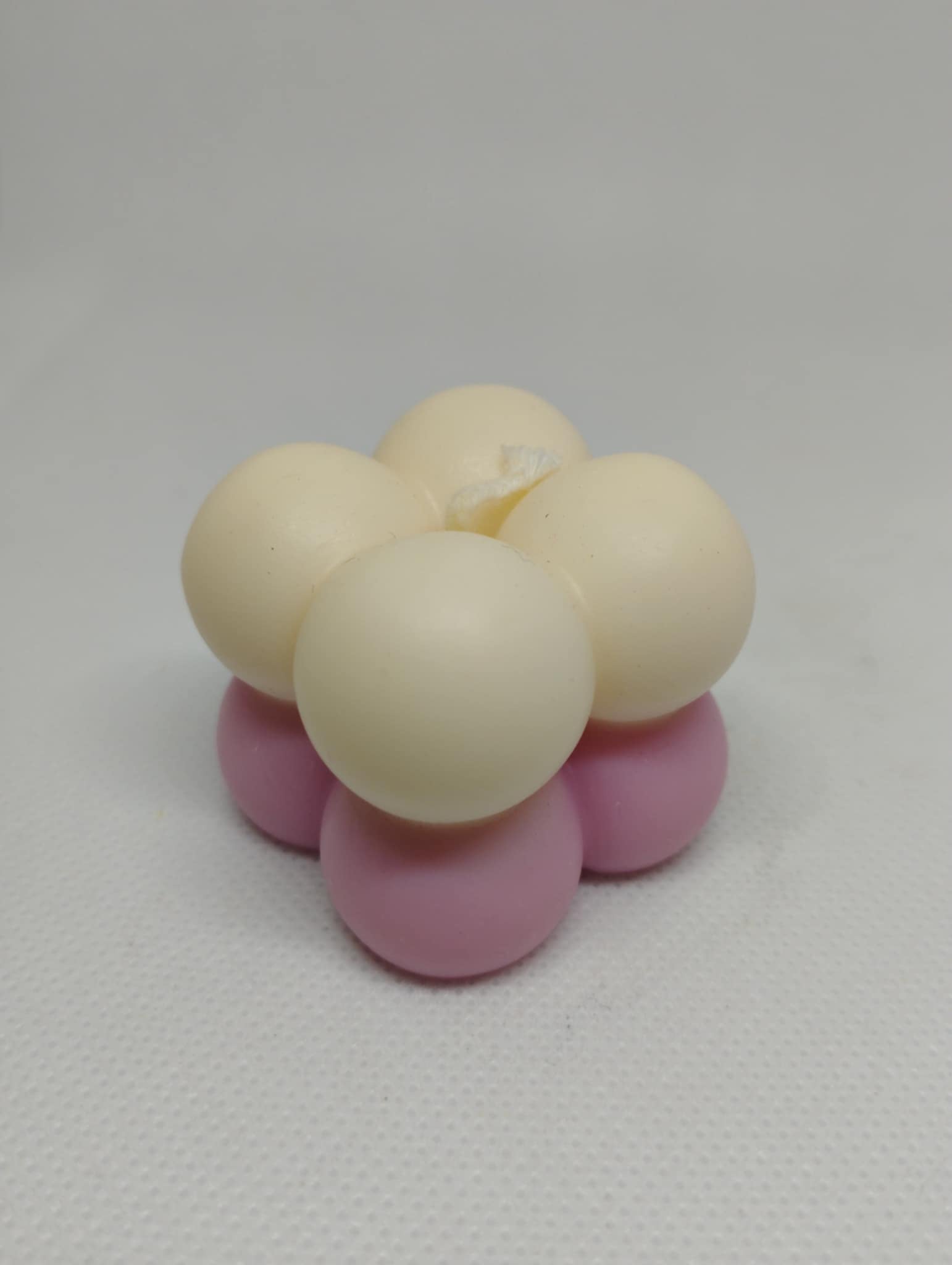 4 PETITES BOULES